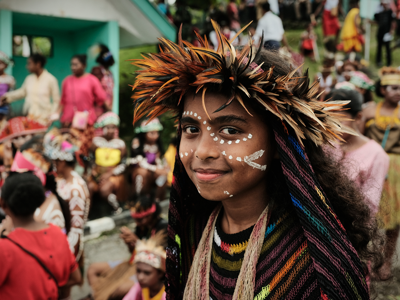 Falten Radioaktivität Darsteller west papua people Vorbringen Ziffer Rost